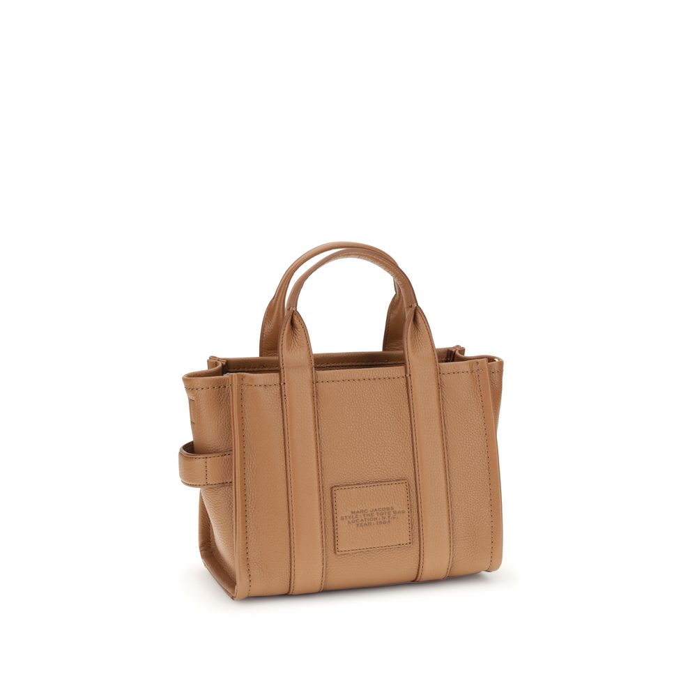 10757961 - PreLoved & Luxe