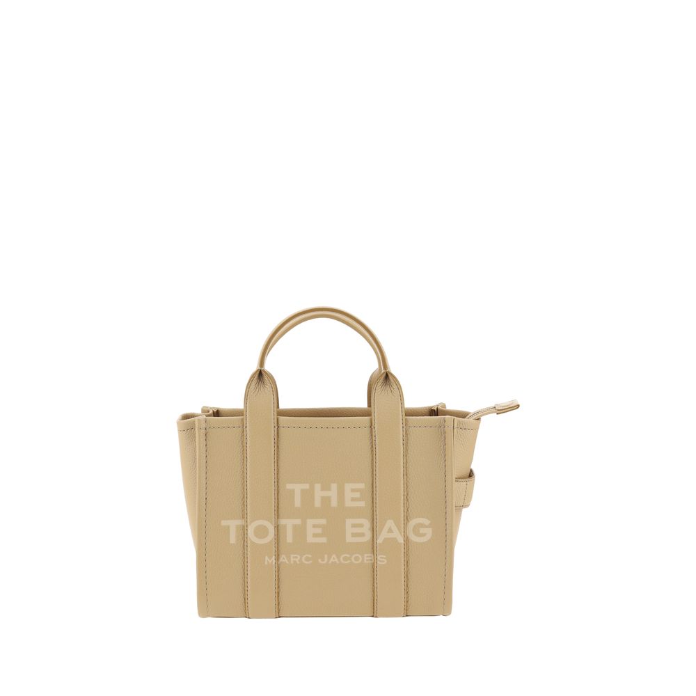 10757963 - PreLoved & Luxe