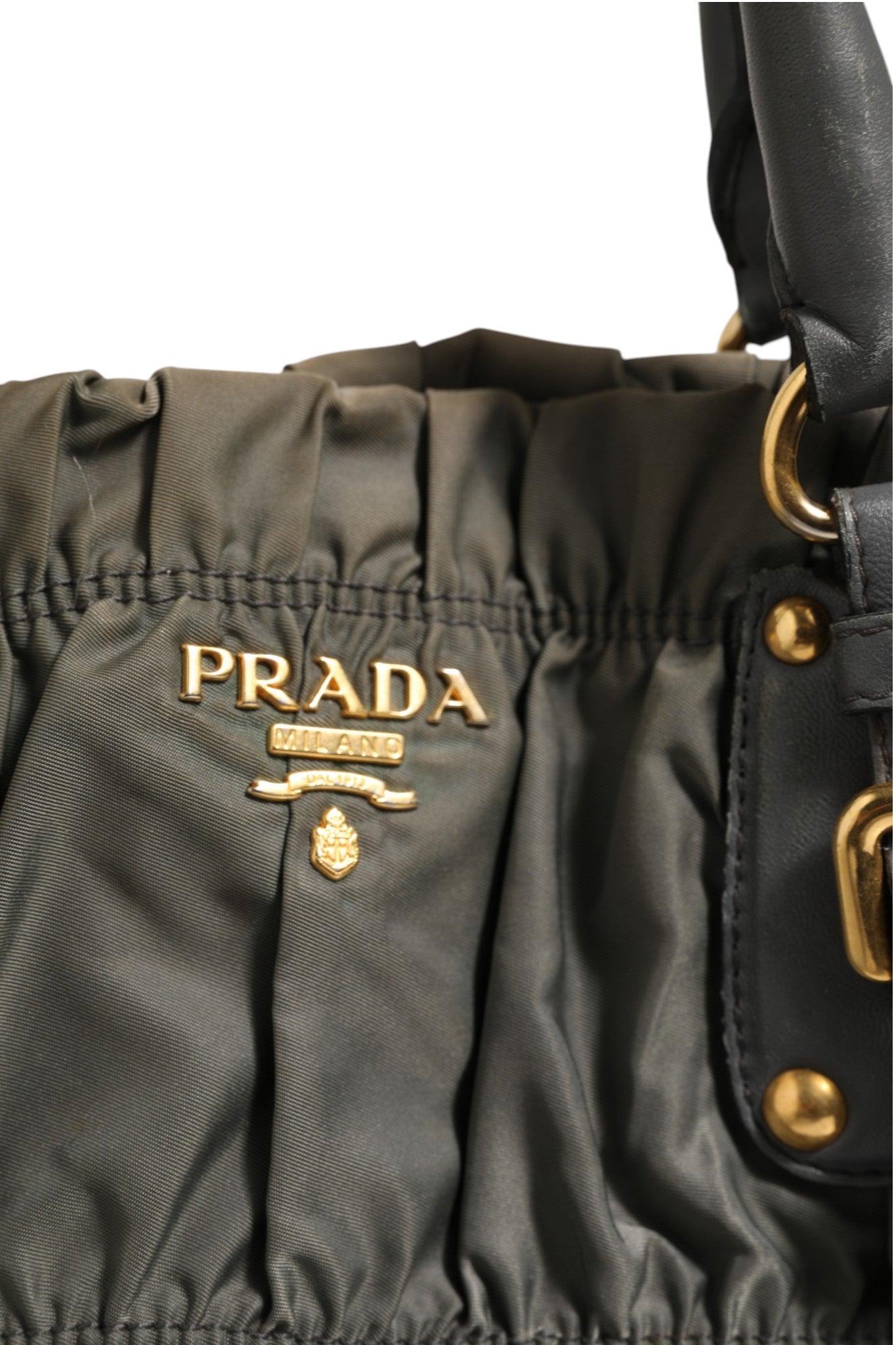 10759190 - PreLoved & Luxe