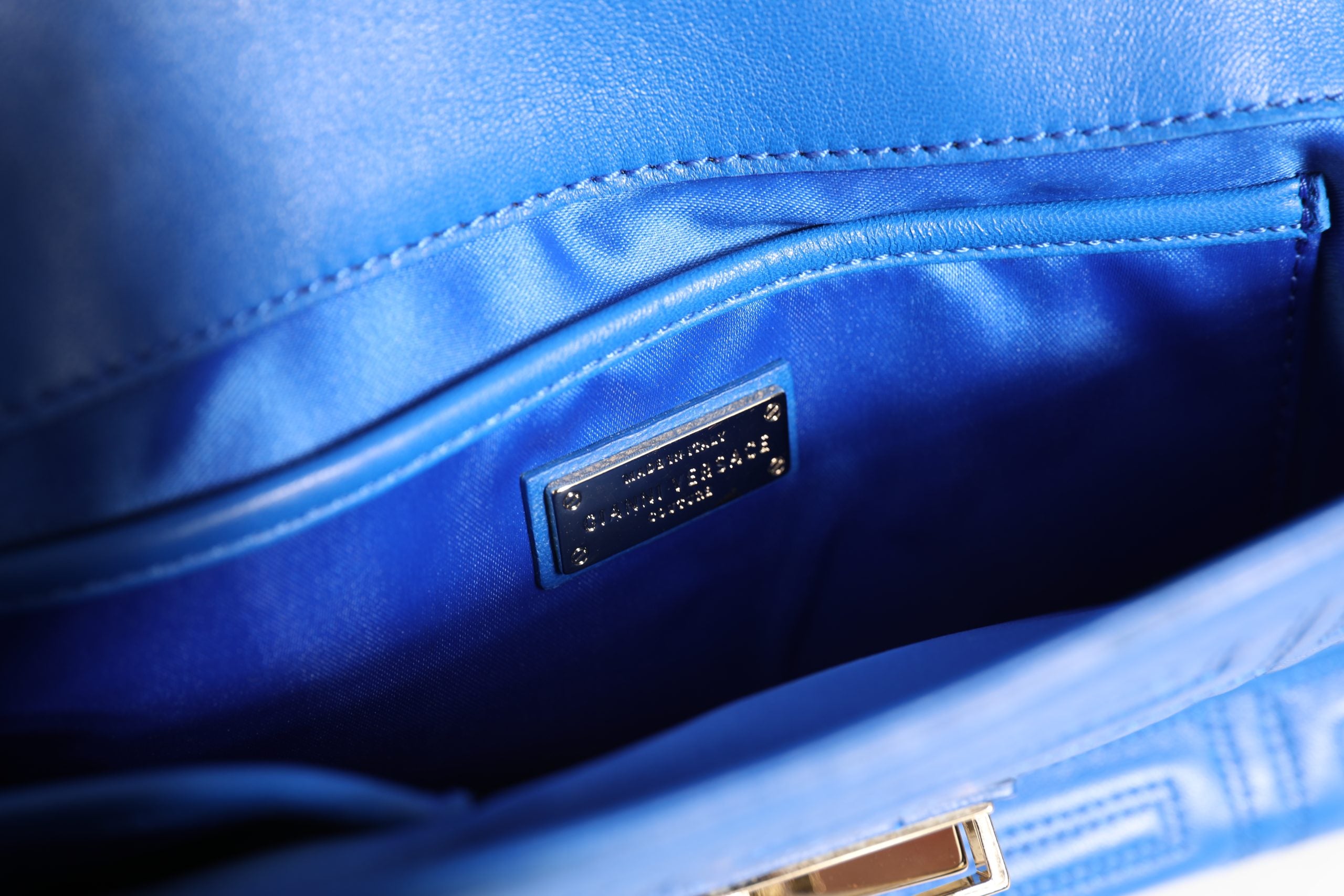 Pre-Owned Versace Couture Quilted Leather Shoulder Bag Blue Women's New