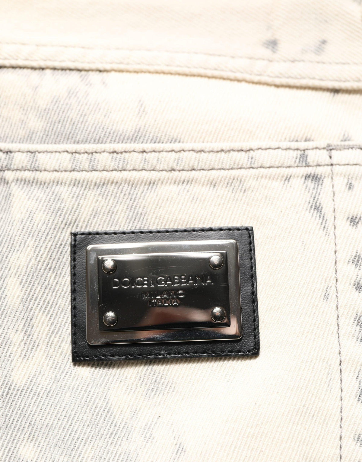 10760615 - PreLoved & Luxe