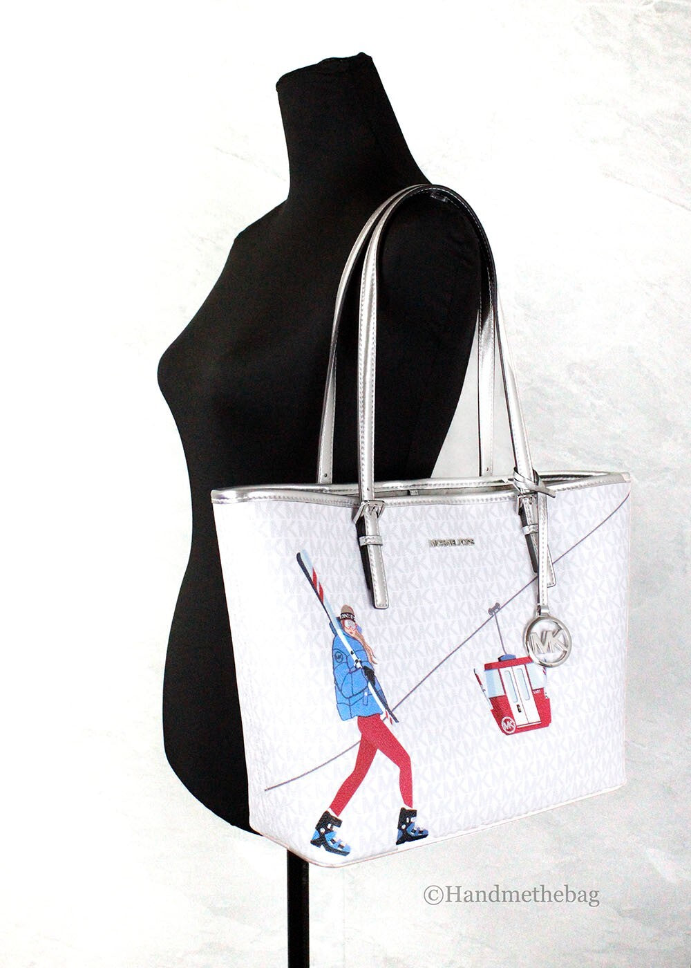 10788365 - PreLoved & Luxe