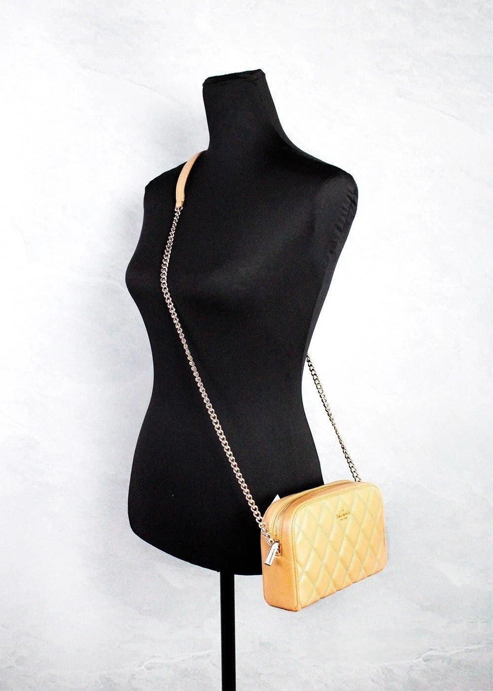 10788840 - PreLoved & Luxe