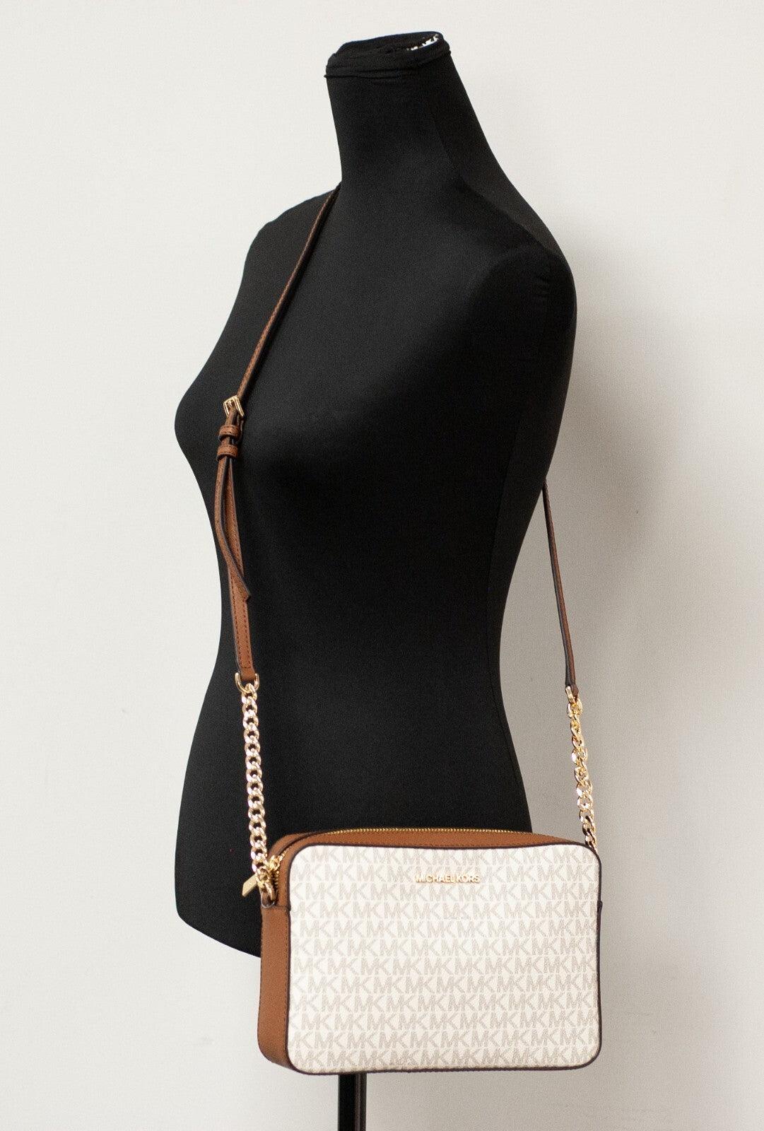 10788981 - PreLoved & Luxe