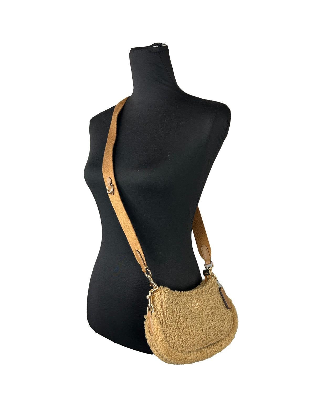 10789300 - PreLoved & Luxe