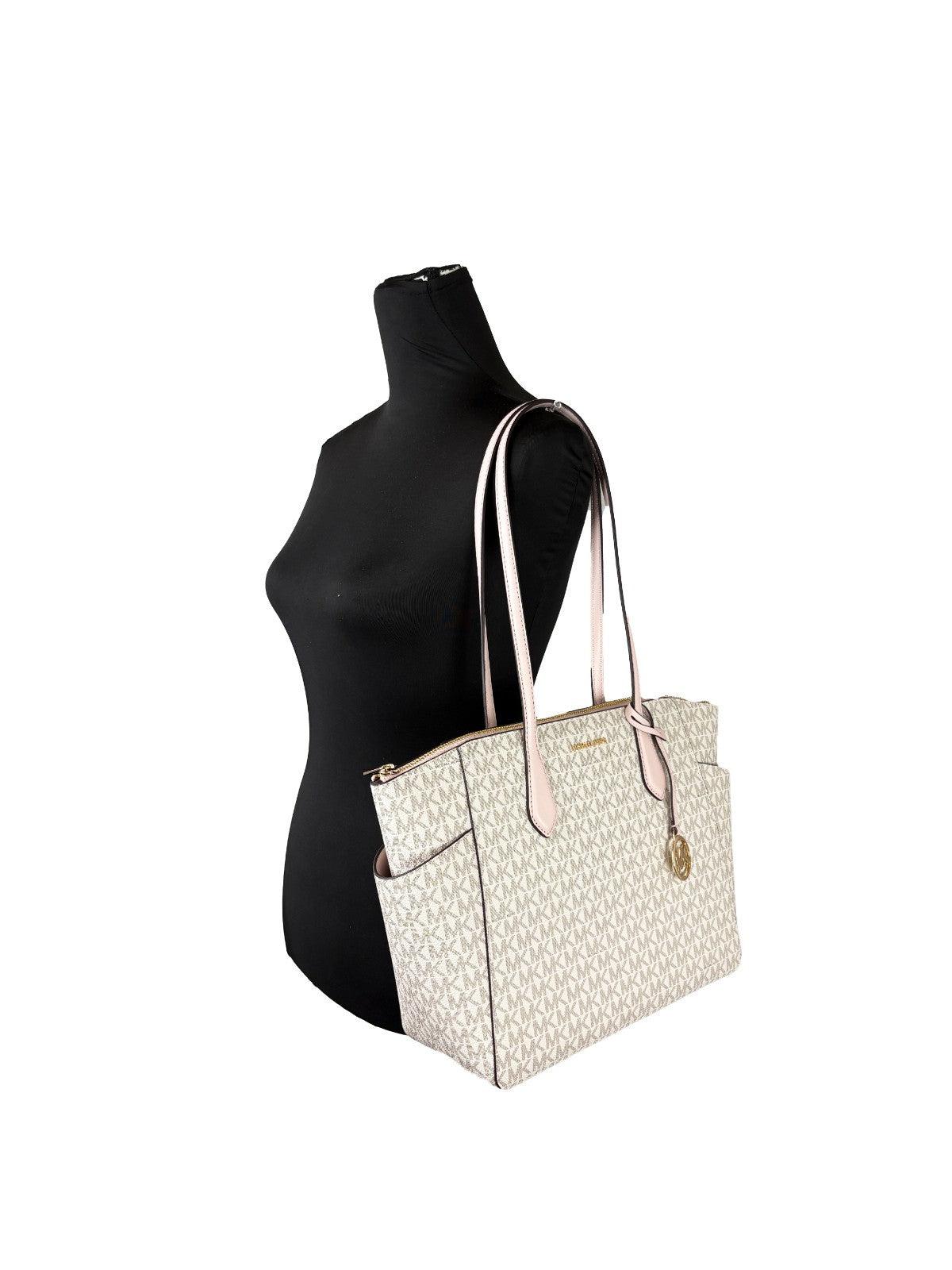 10789316 - PreLoved & Luxe
