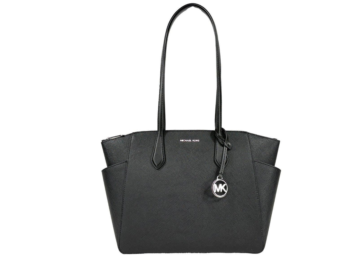 10789317 - PreLoved & Luxe