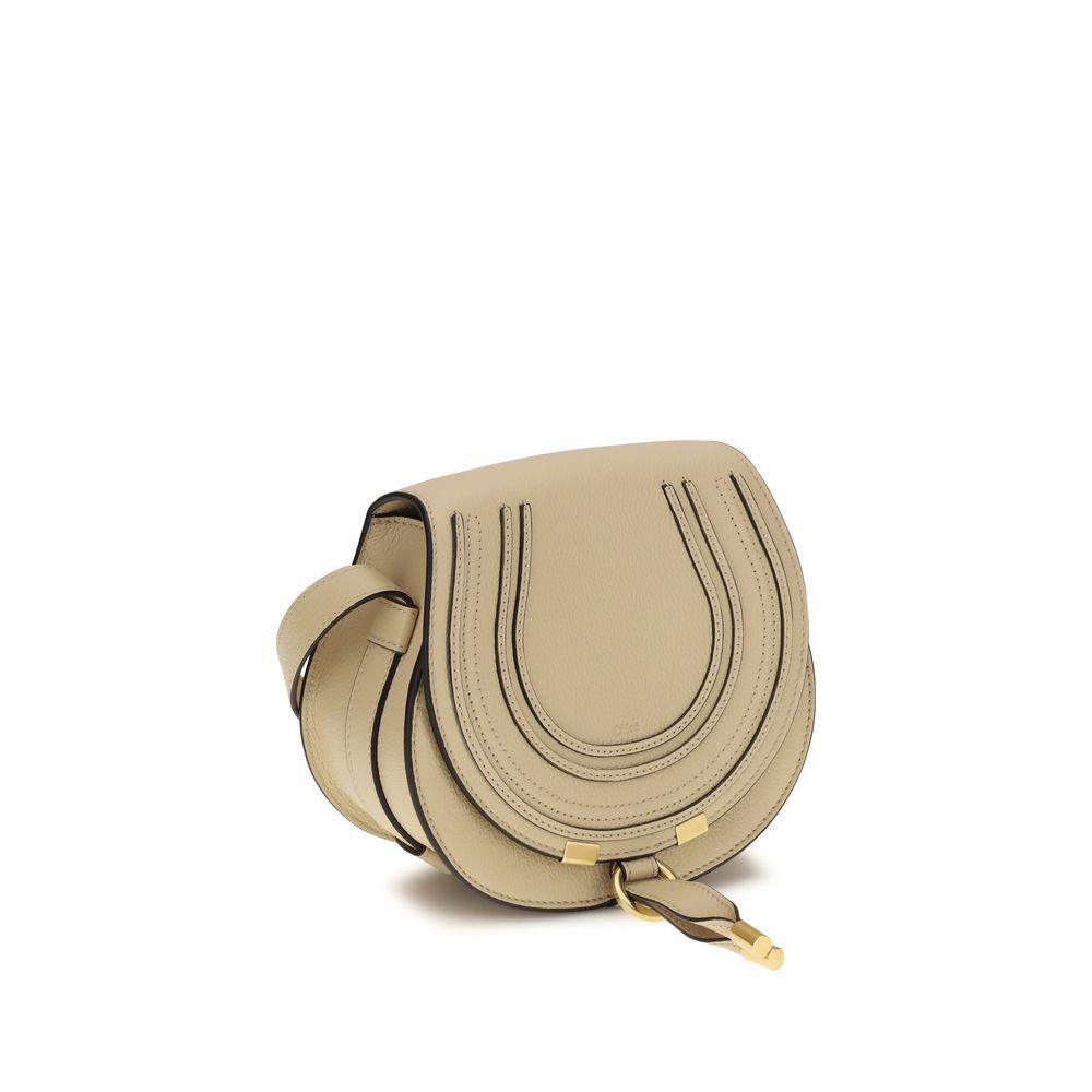 10813475 - PreLoved & Luxe