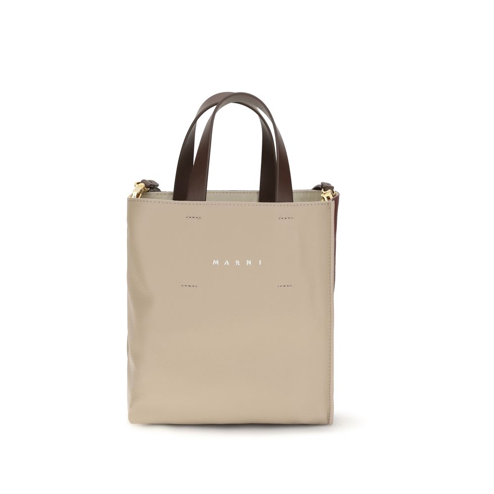 10828627 - PreLoved & Luxe