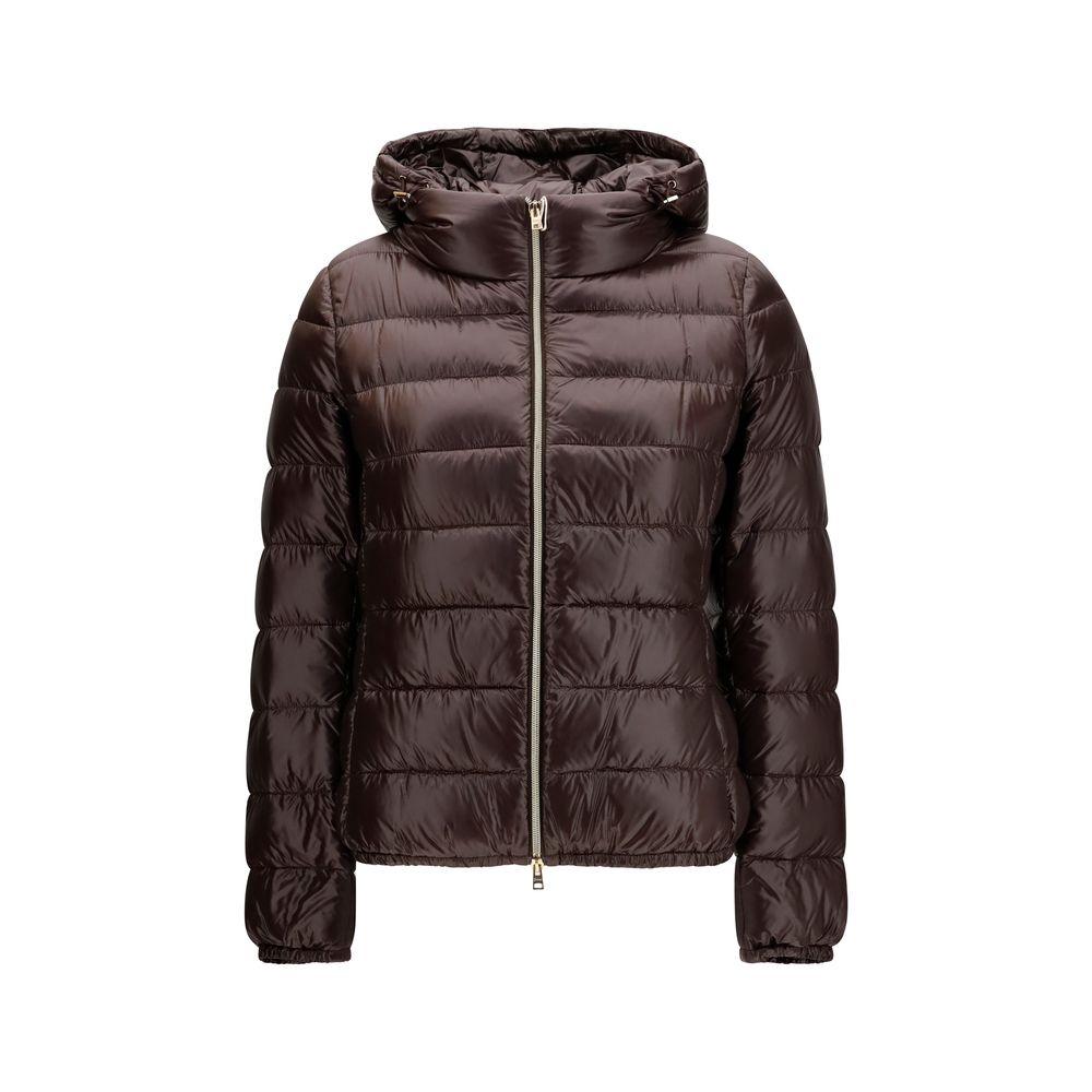 10832001 - PreLoved & Luxe
