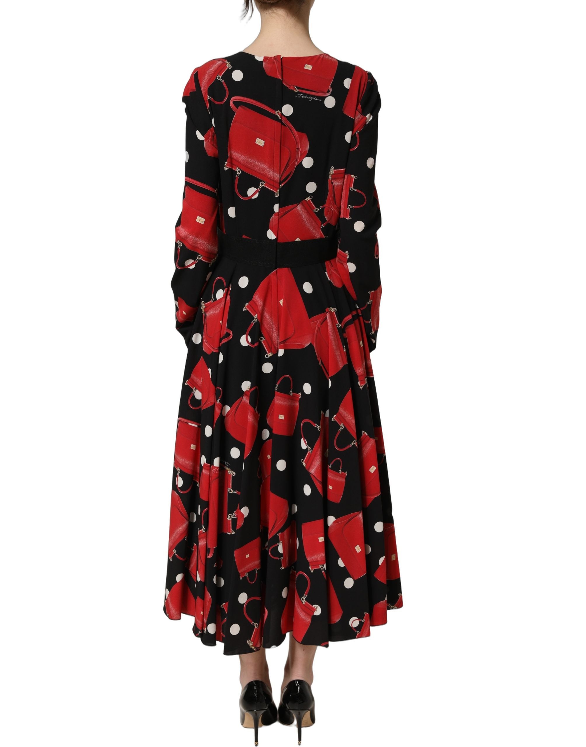 10833183 - PreLoved & Luxe