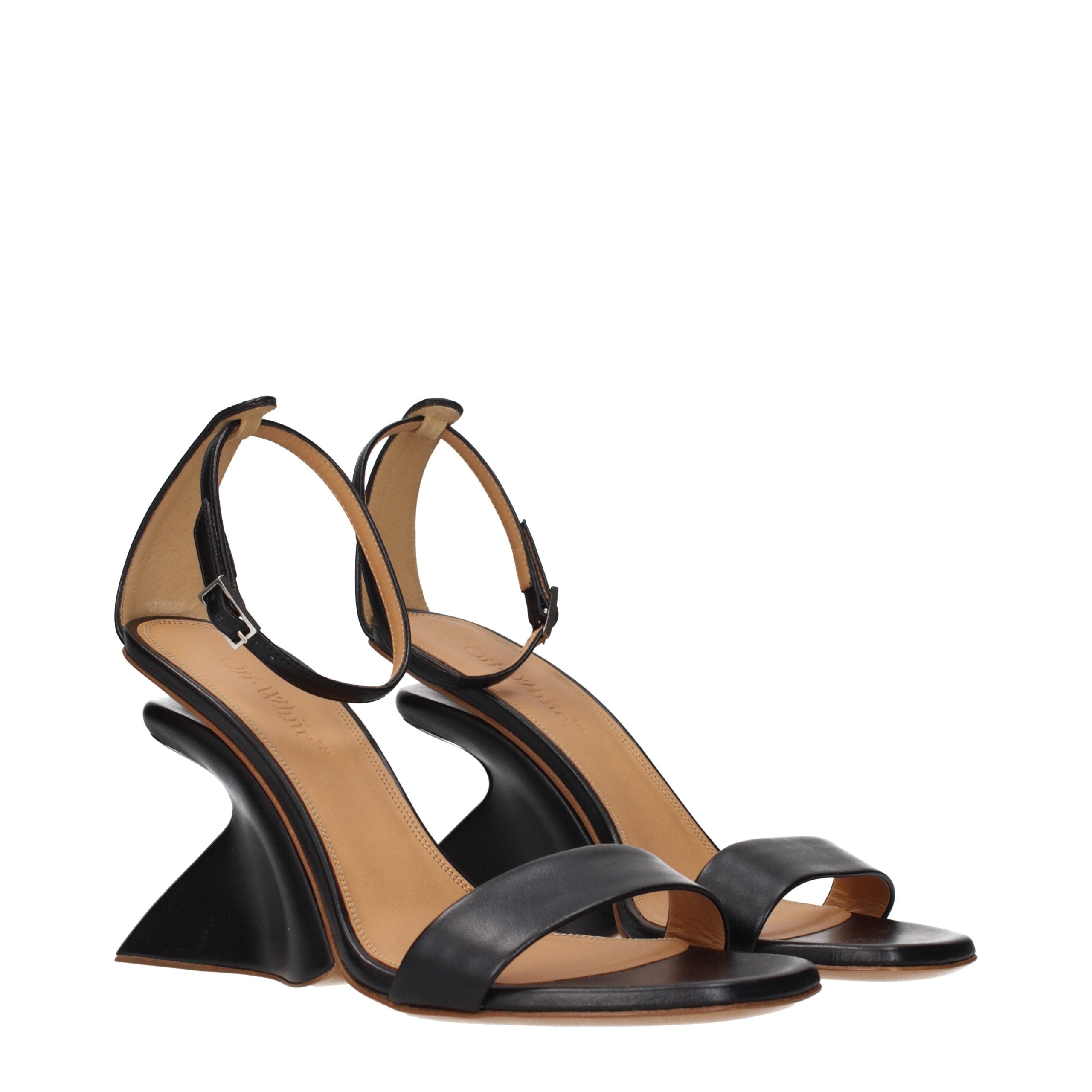 10883465 - PreLoved & Luxe