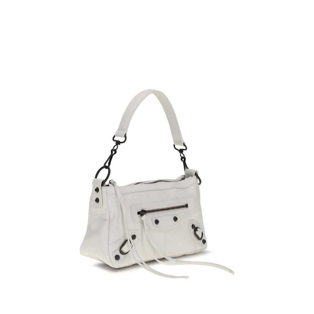 10915384 - PreLoved & Luxe