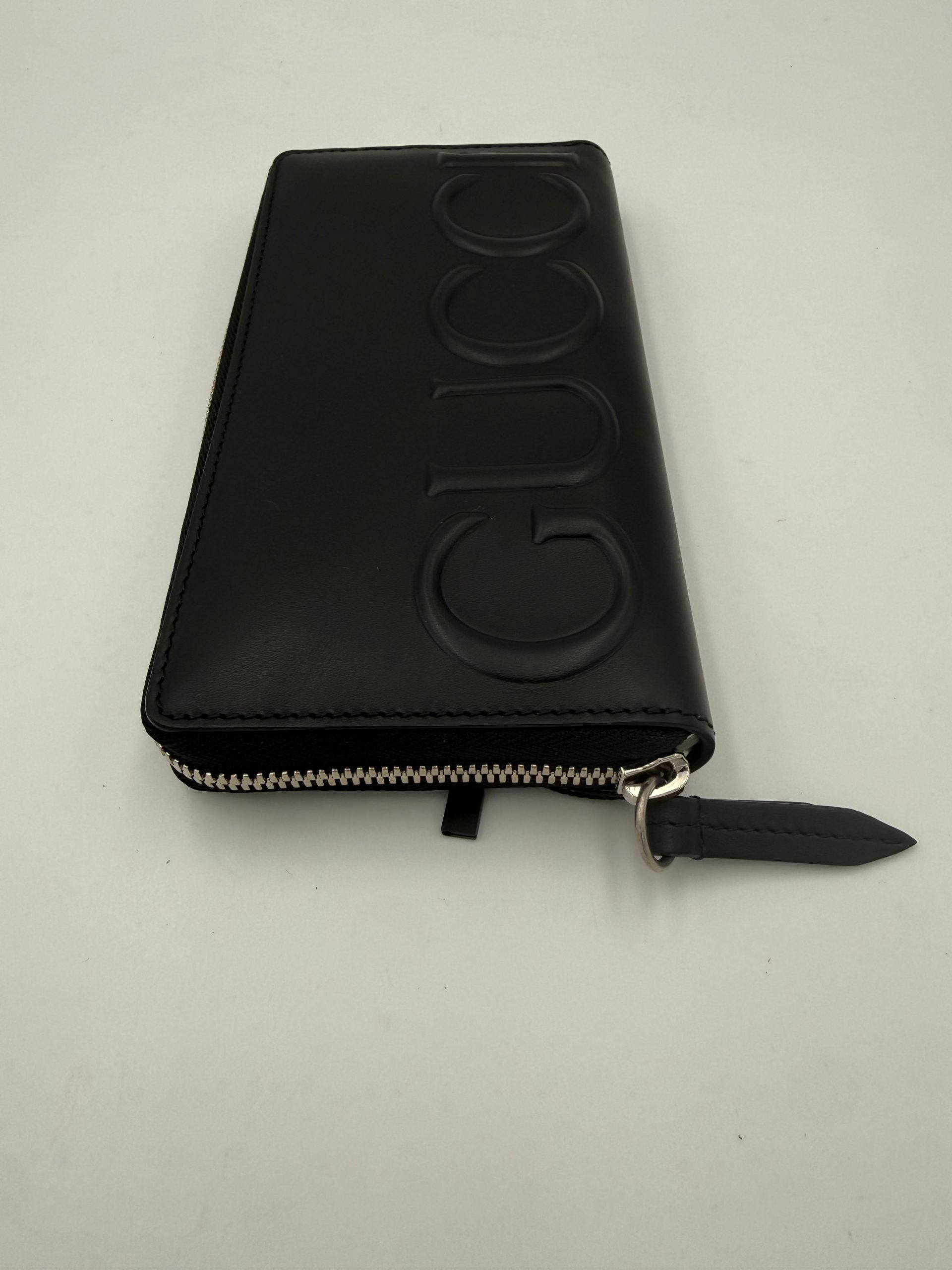 10925802 - PreLoved & Luxe