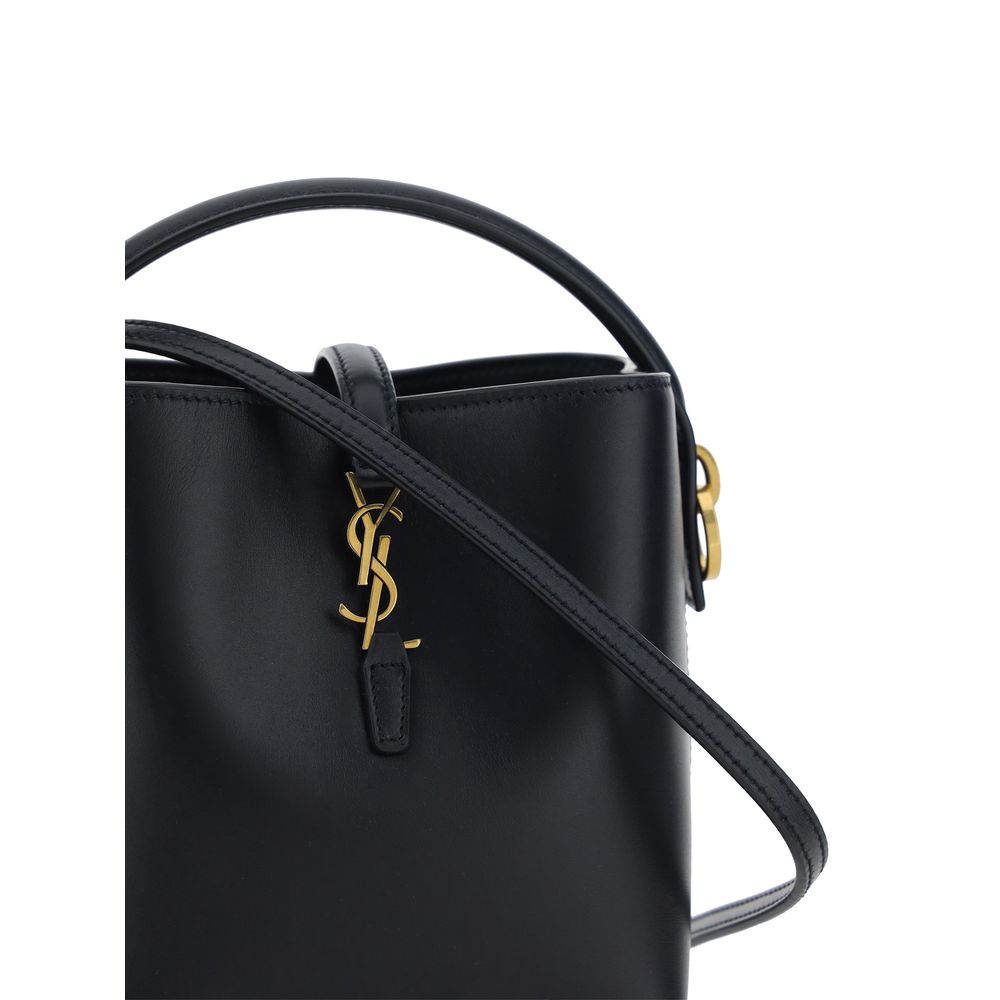 10934069 - PreLoved & Luxe
