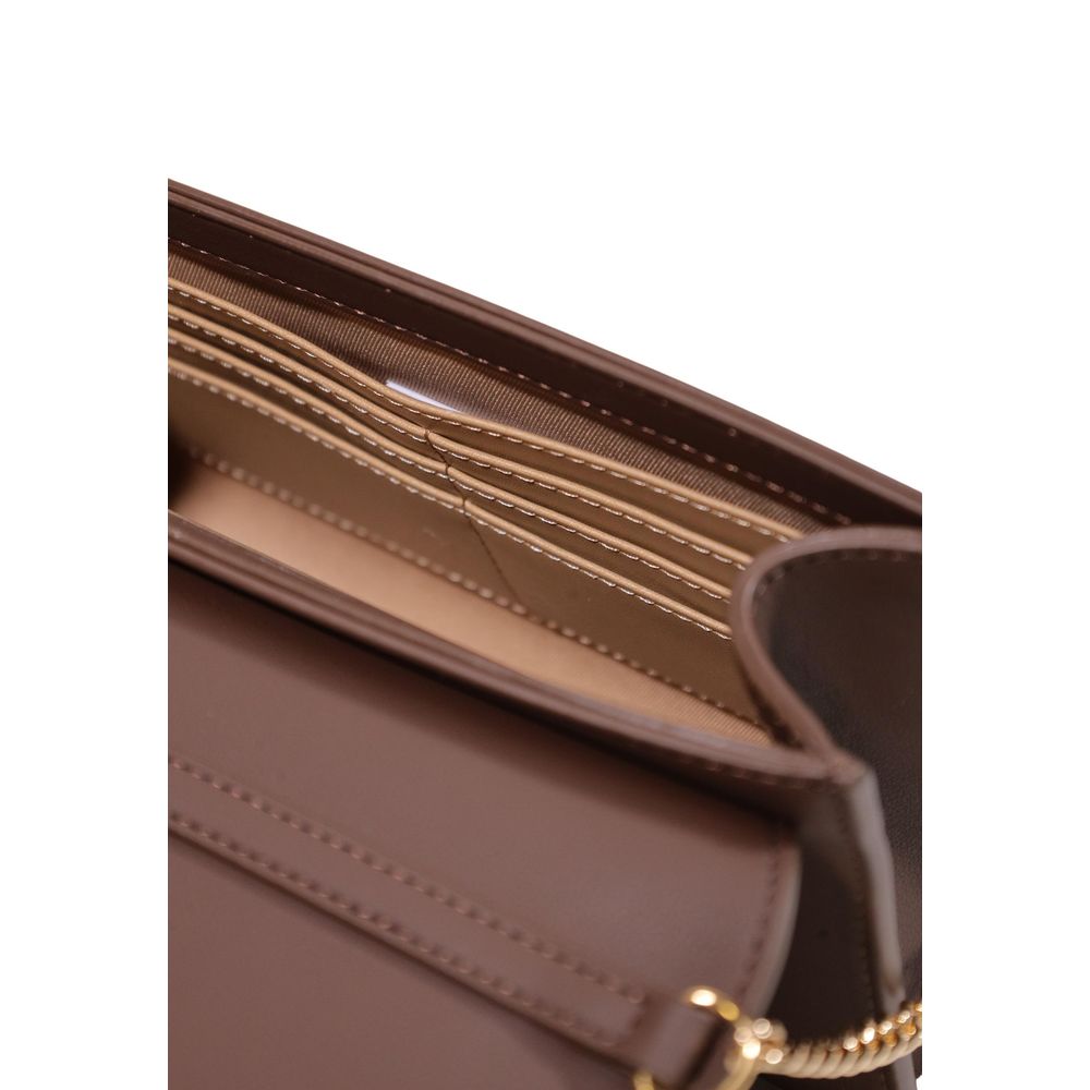 10943404 - PreLoved & Luxe