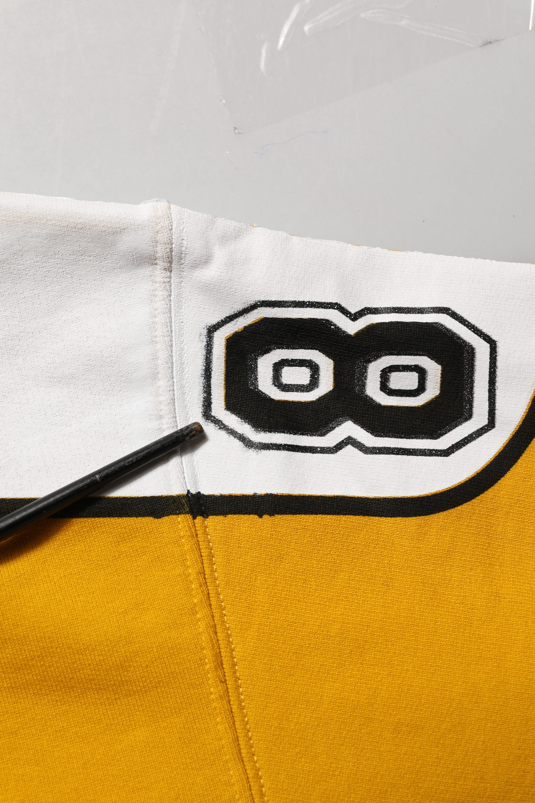 Dolce & Gabbana Yellow Crew Neck Jersey Sweatshirt Sweater