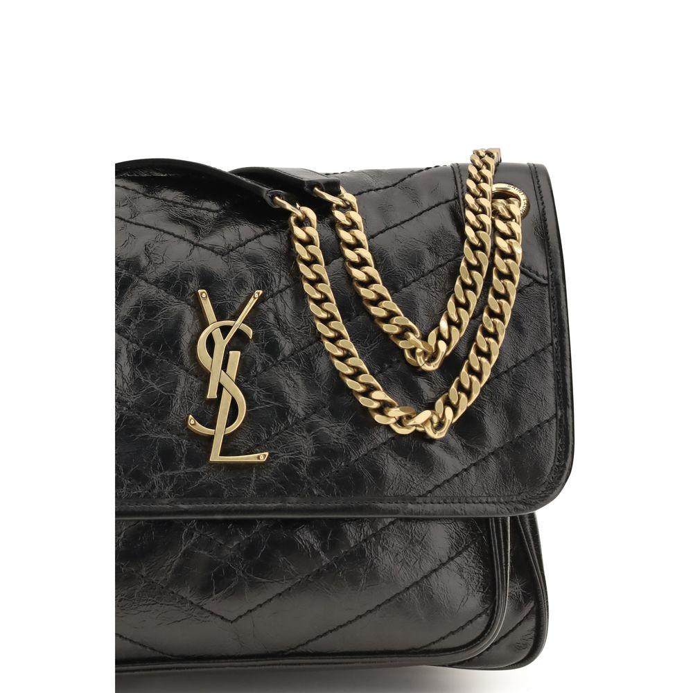 10945120 - PreLoved & Luxe