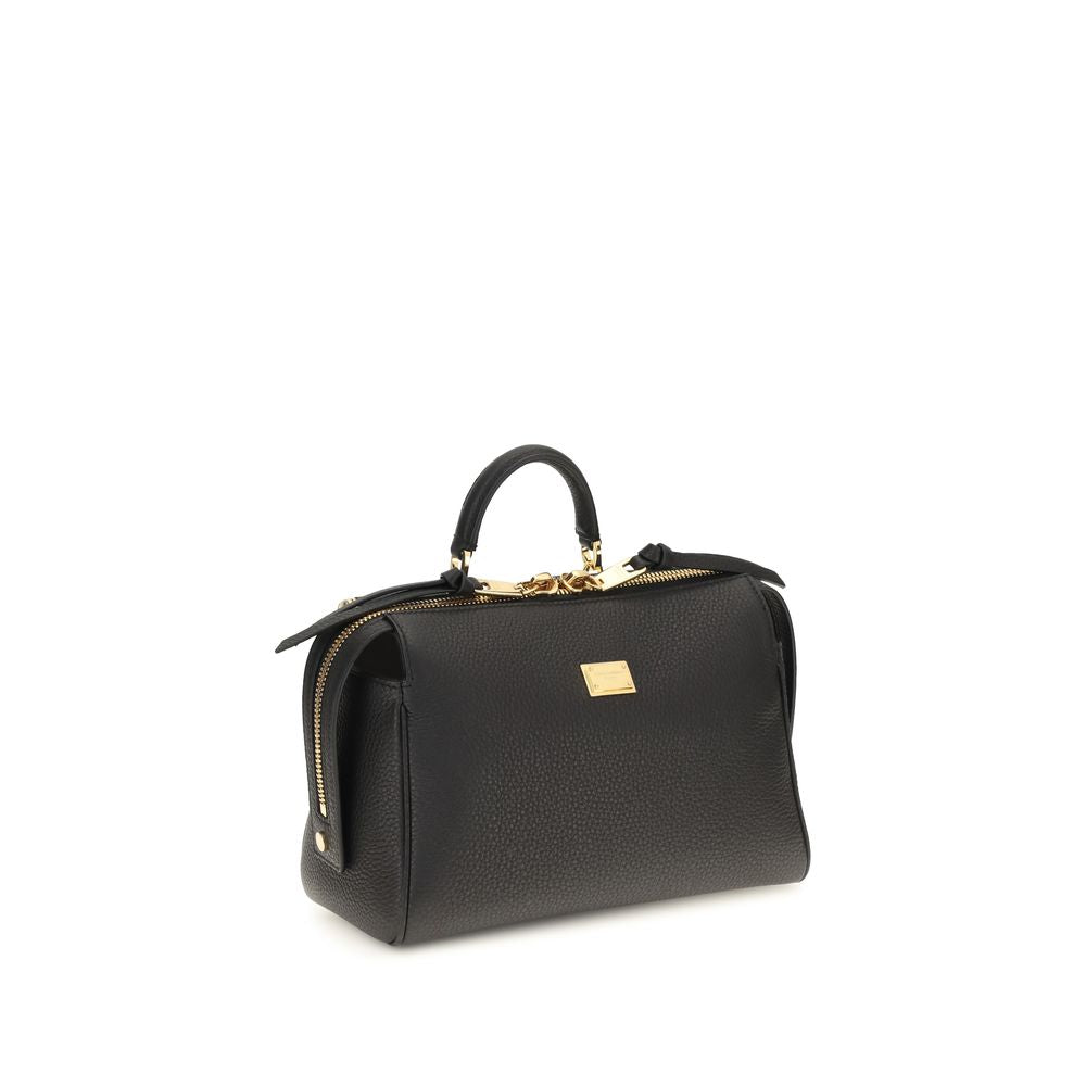 10965191 - PreLoved & Luxe