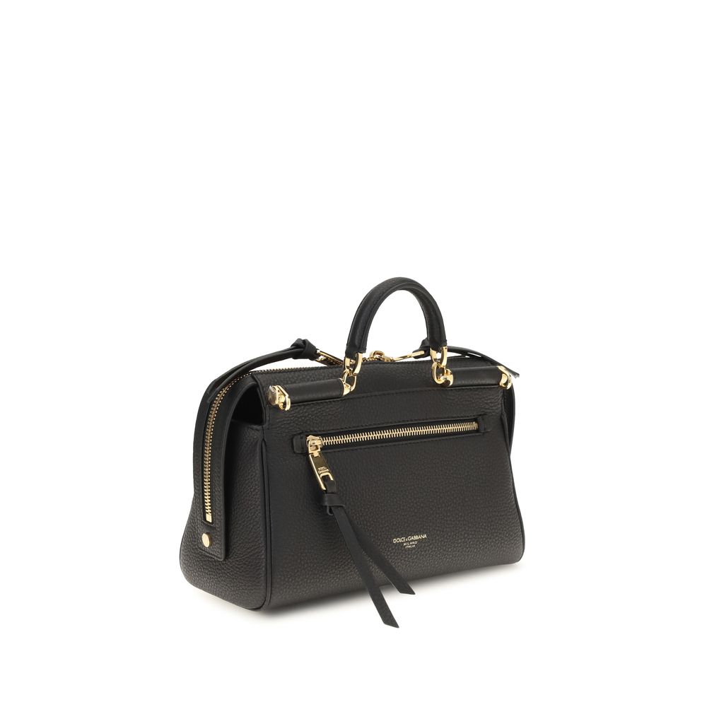 10965192 - PreLoved & Luxe