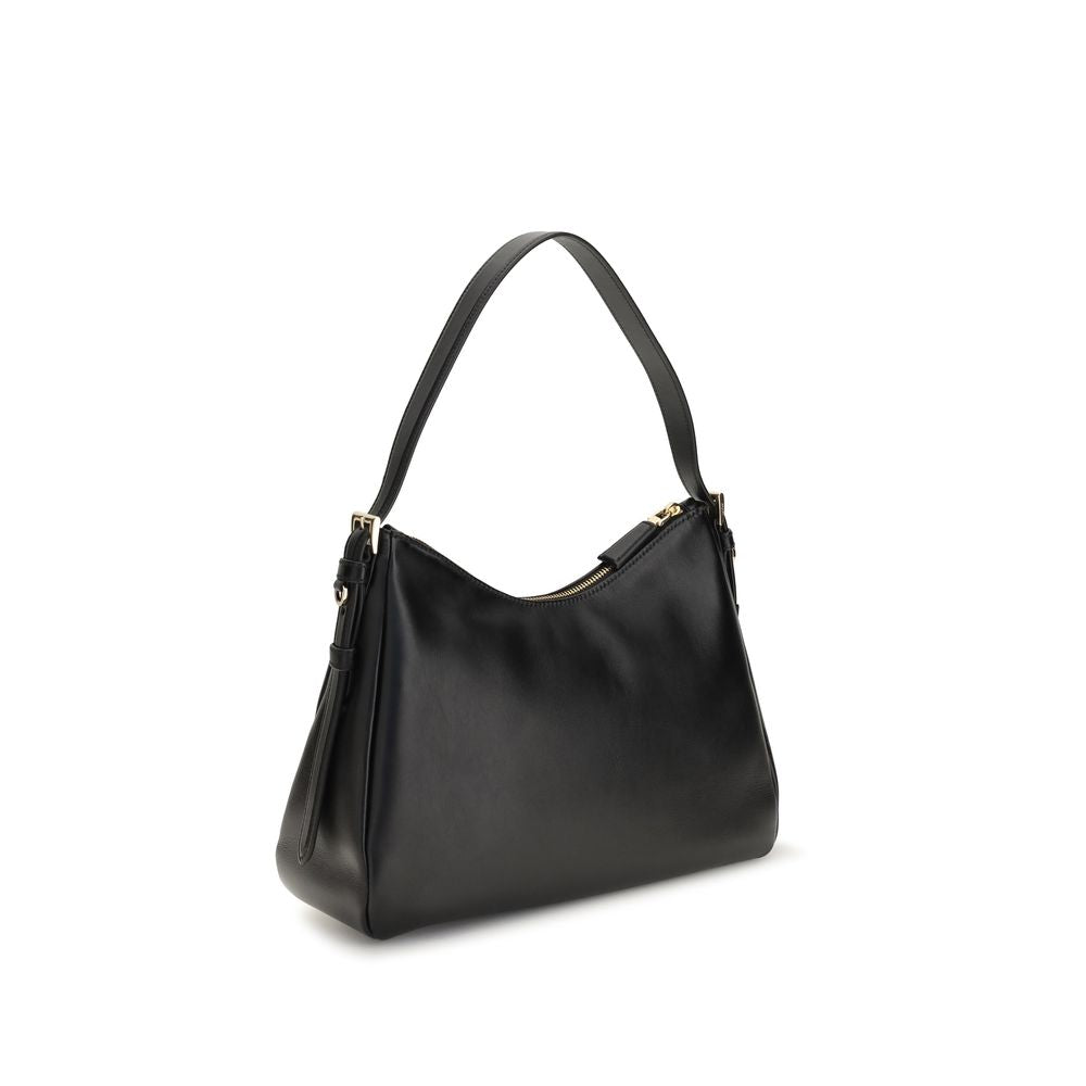 10967057 - PreLoved & Luxe