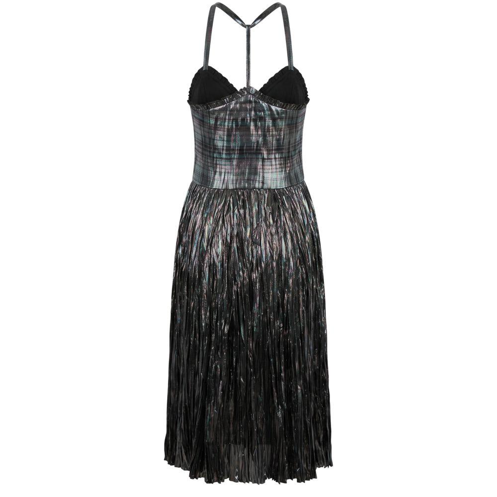 11010403 - PreLoved & Luxe