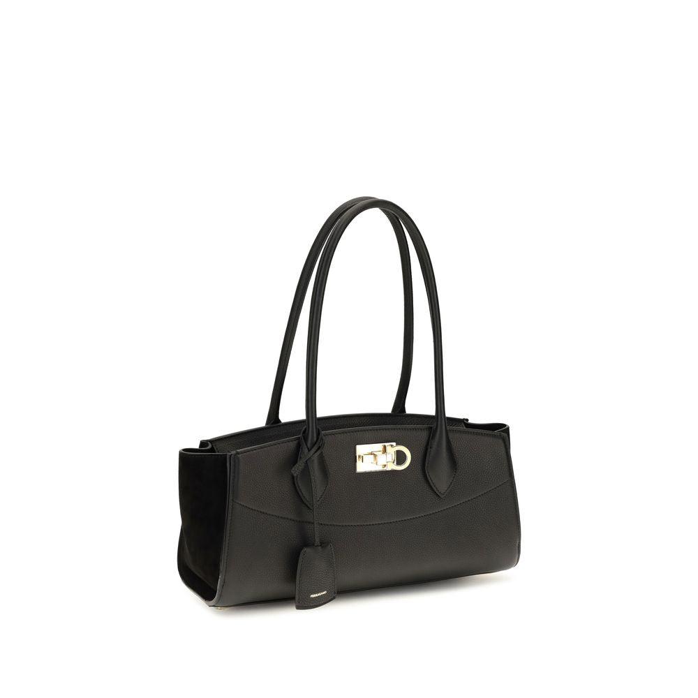 11021166 - PreLoved & Luxe