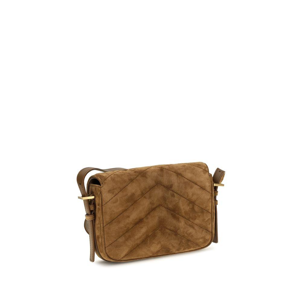 11030822 - PreLoved & Luxe