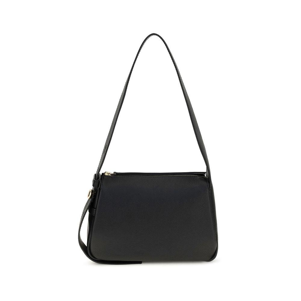 11047380 - PreLoved & Luxe