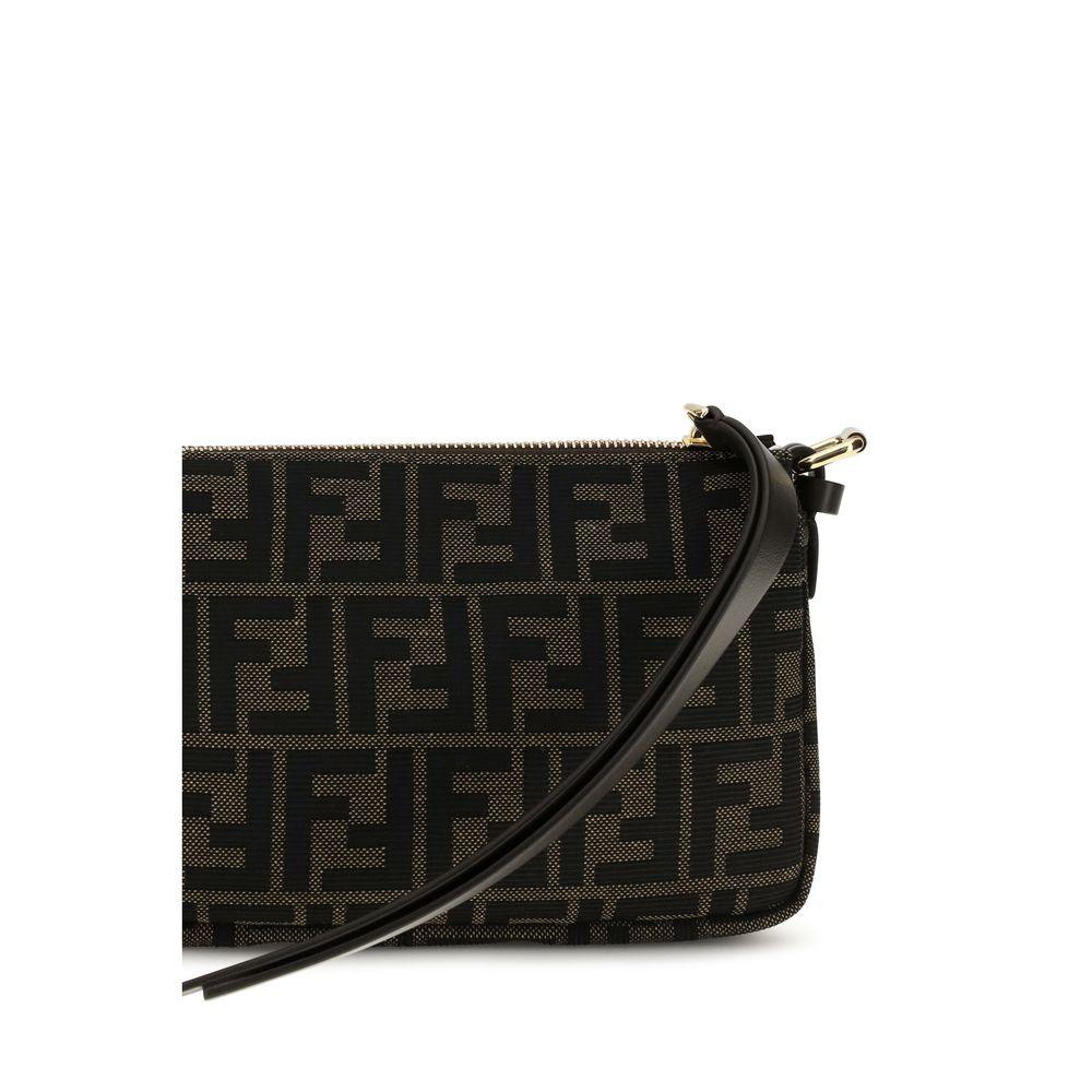 11060050 - PreLoved & Luxe
