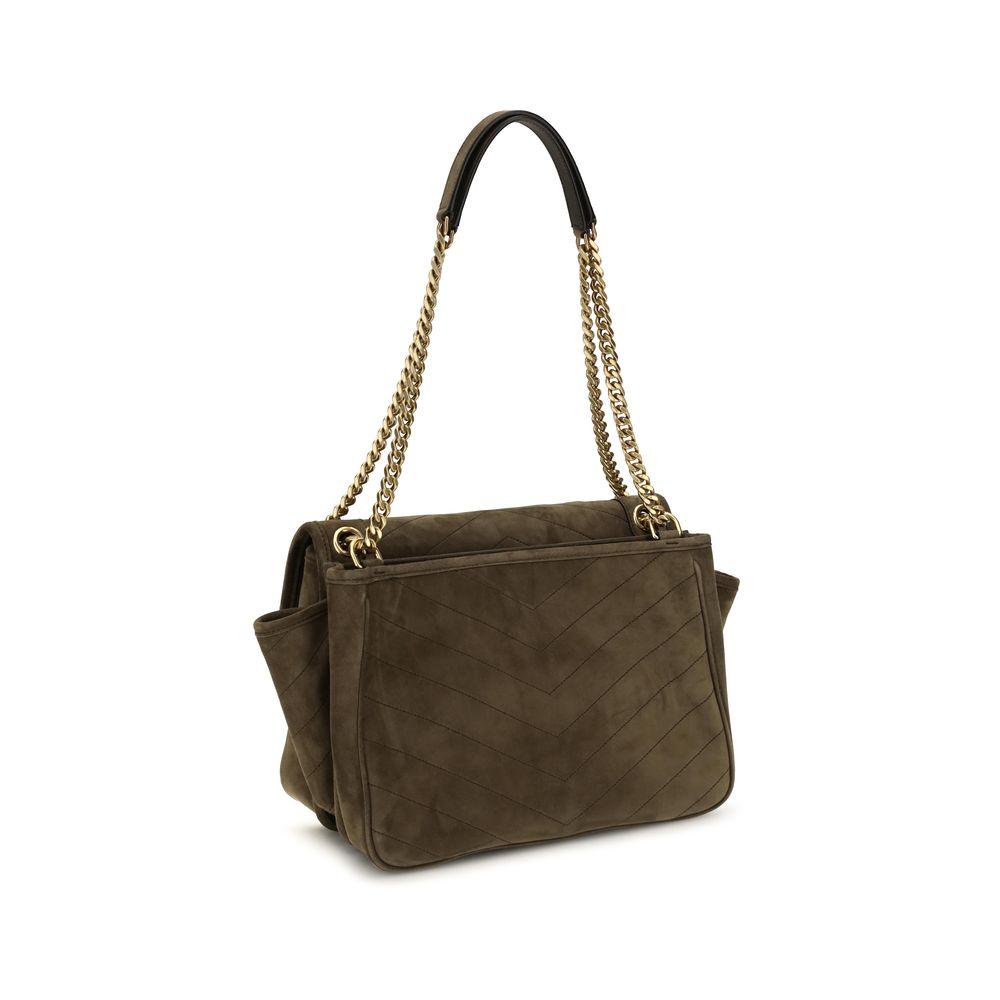 11082869 - PreLoved & Luxe