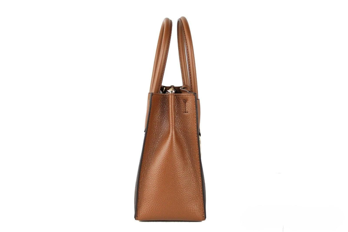 11085263 - PreLoved & Luxe