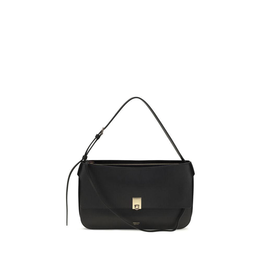 11113172 - PreLoved & Luxe