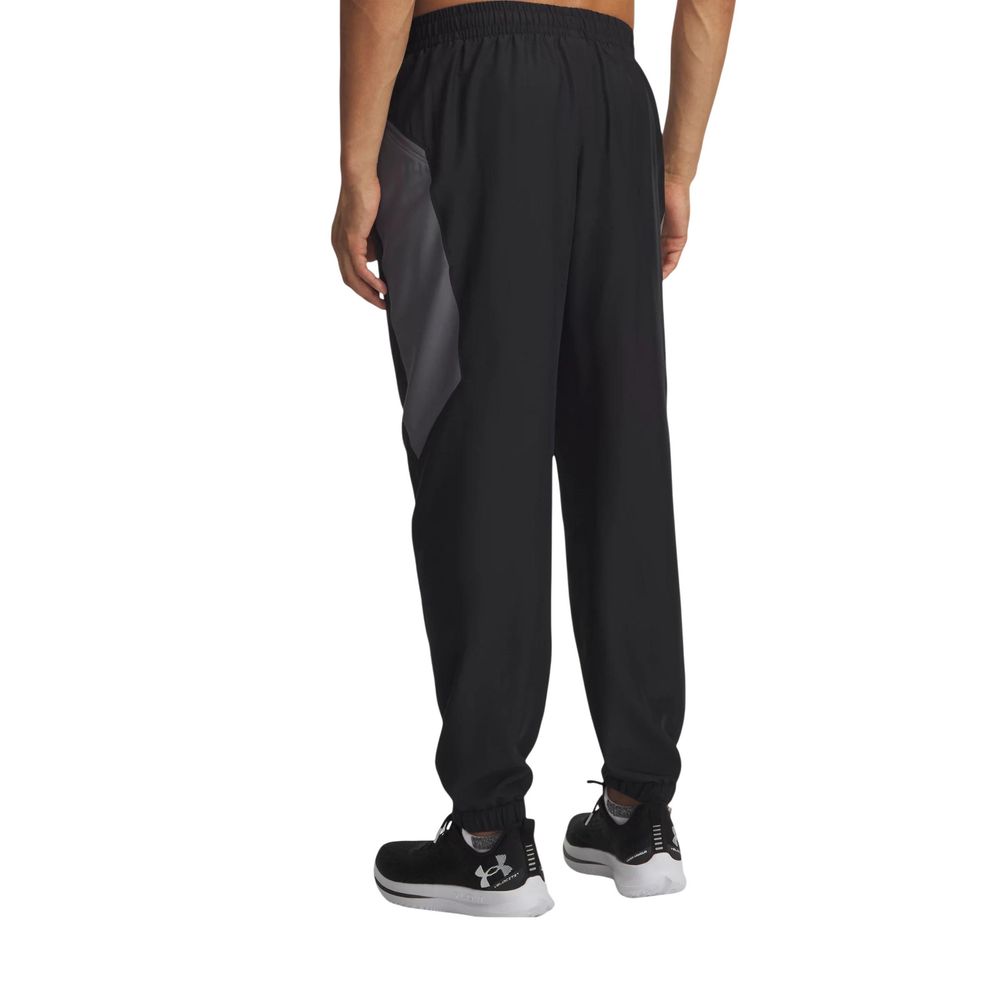 Under Armour Black And White Polyester Joggers (Workout Pants)