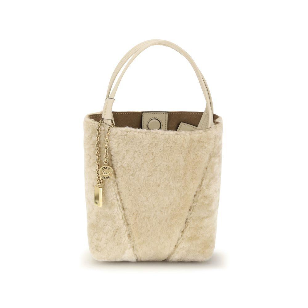 11172762 - PreLoved & Luxe