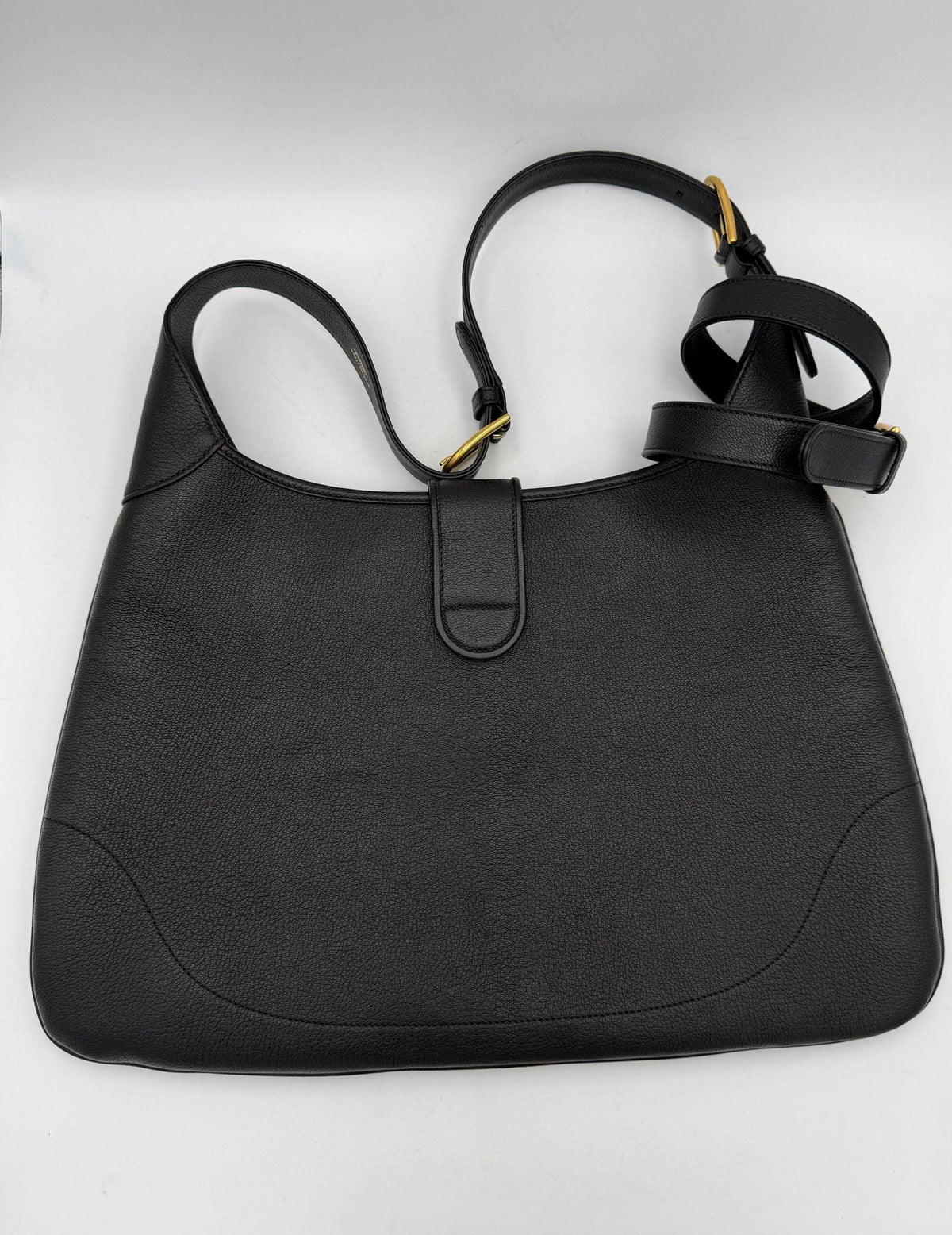 11173613 - PreLoved & Luxe