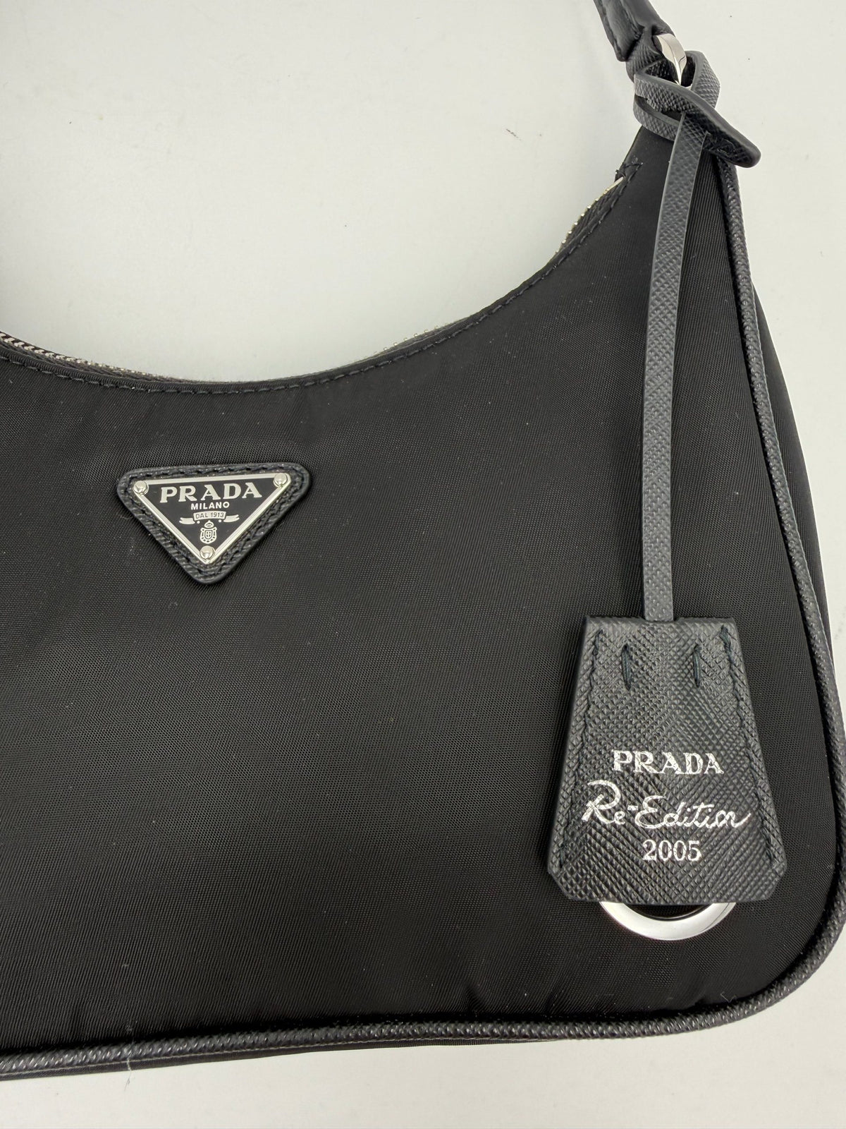 Pre-Owned Prada in Re-nylon RE-EDITION 2005 Handbag Women's - Excellent