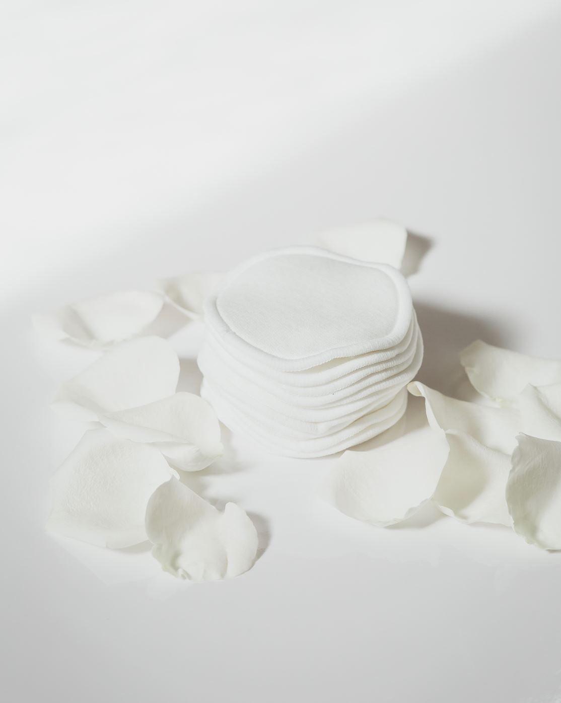 12x-makeup-remover-pads-with-bag-zero-waste-mvmt-603618 - PreLoved & Luxe