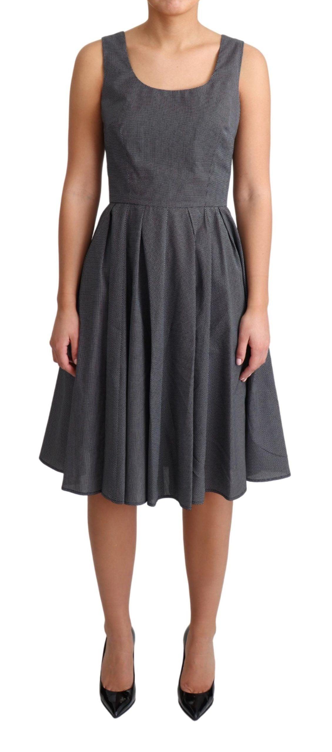 1494244 - PreLoved & Luxe