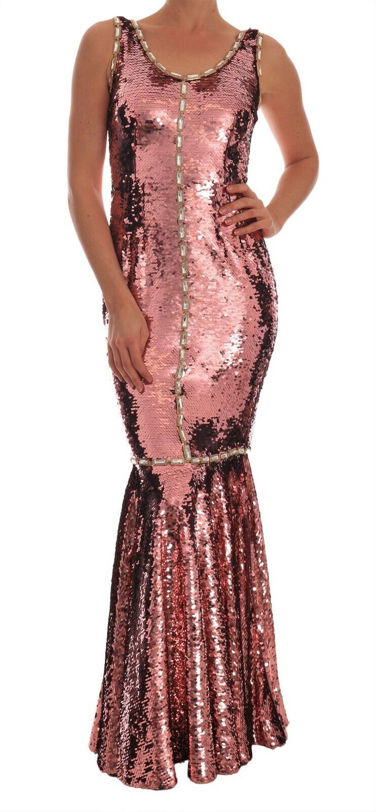 1557978 - PreLoved & Luxe