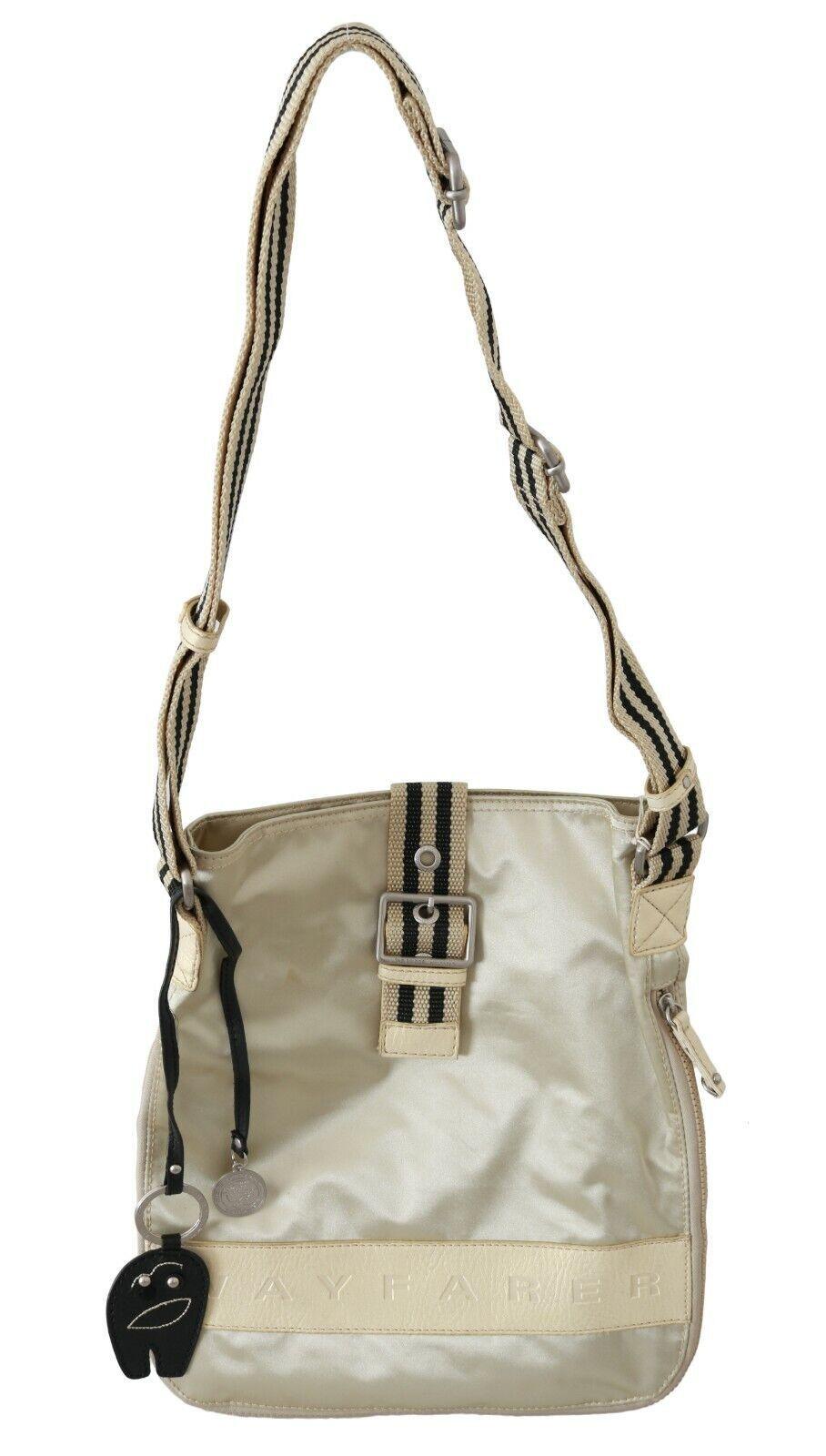 1593000 - PreLoved & Luxe