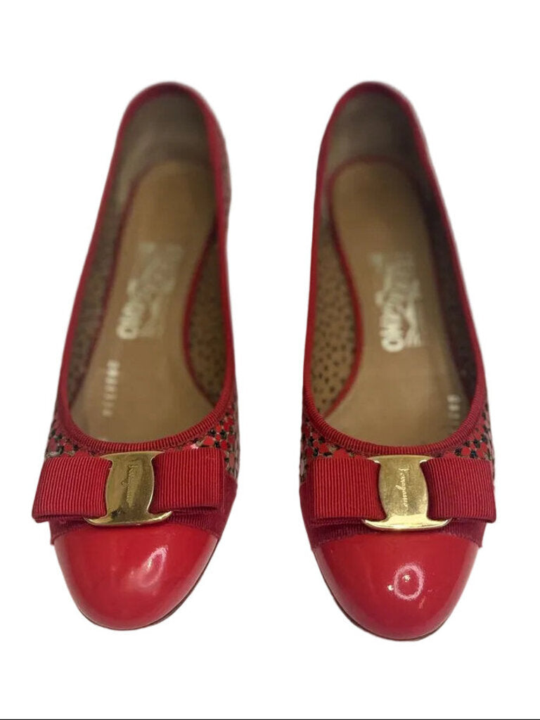Ferragamo Red Stylish Heeled Flats with Bow