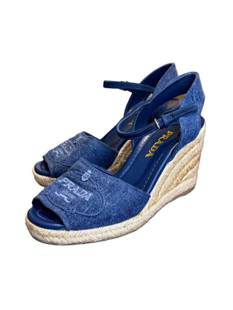1777383240850VC1RHXPSFX2DQD9YIR8E - PreLoved & Luxe