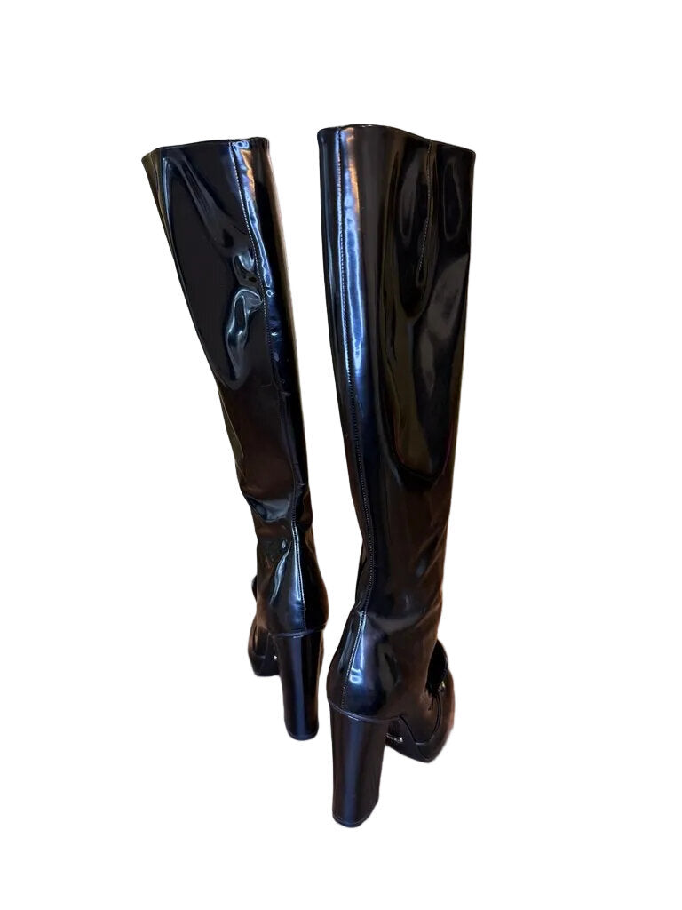 Gucci Black Knee-High Heeled Boots