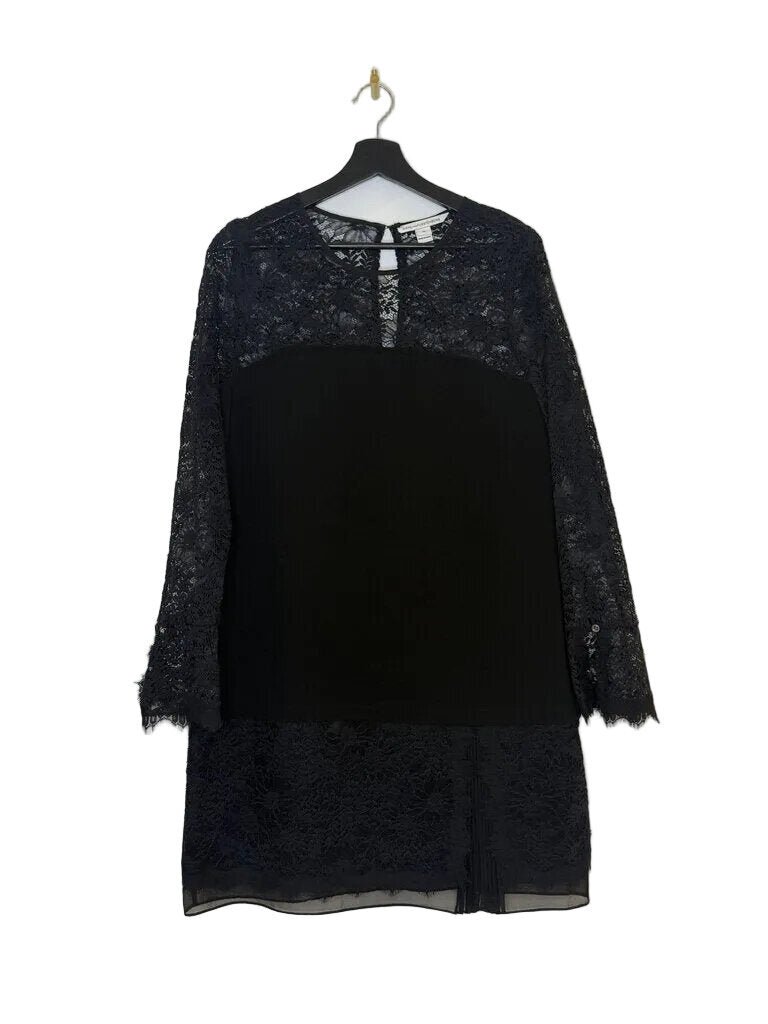Elegant Black Lace Sleeve Dress