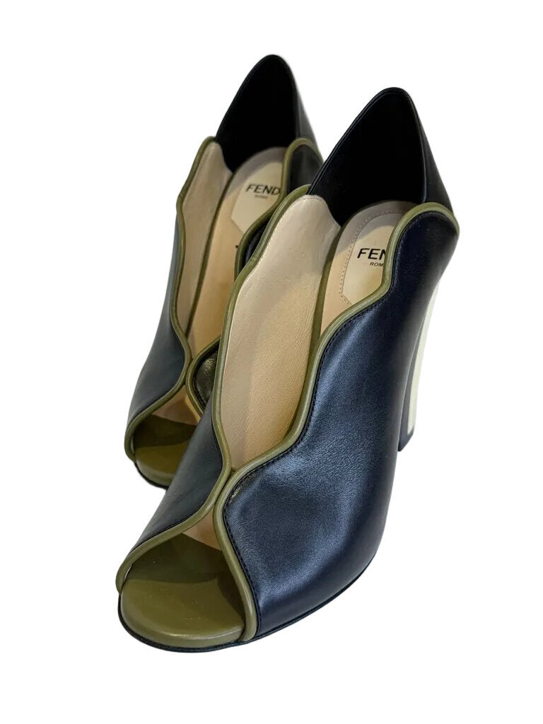 1777471356331KZLFMFGFF2Y8U74QBL3Y - PreLoved & Luxe