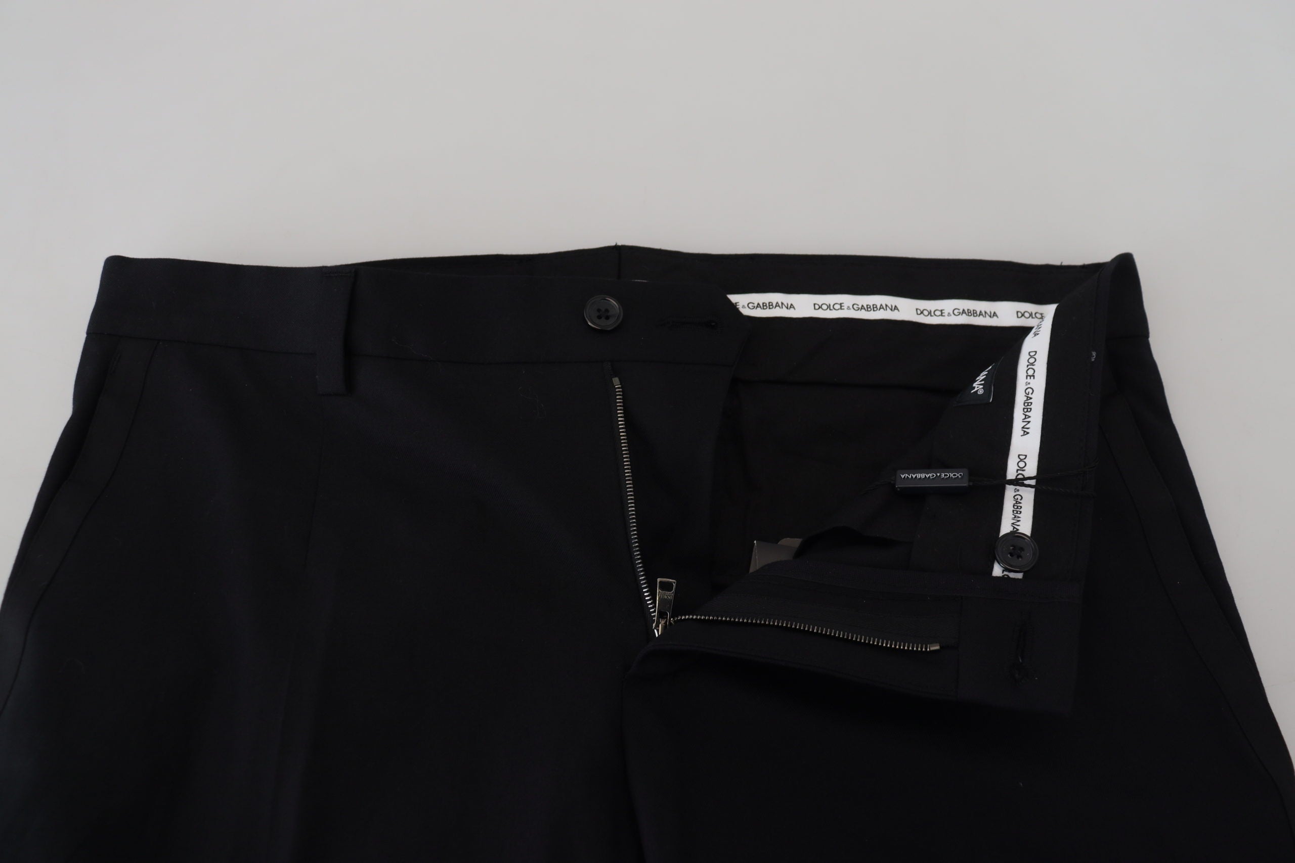 4058023 - PreLoved & Luxe