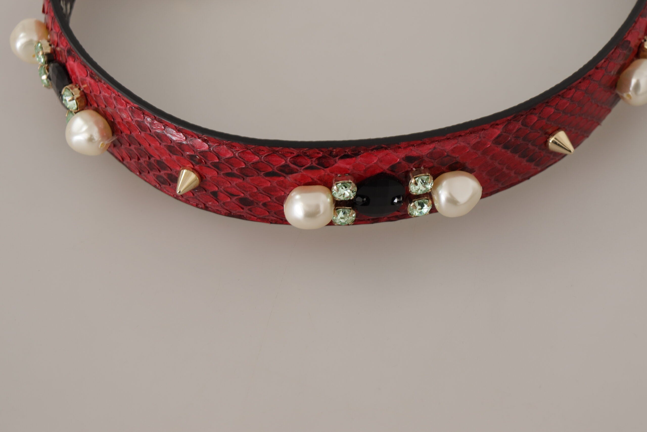 4159196 - PreLoved & Luxe