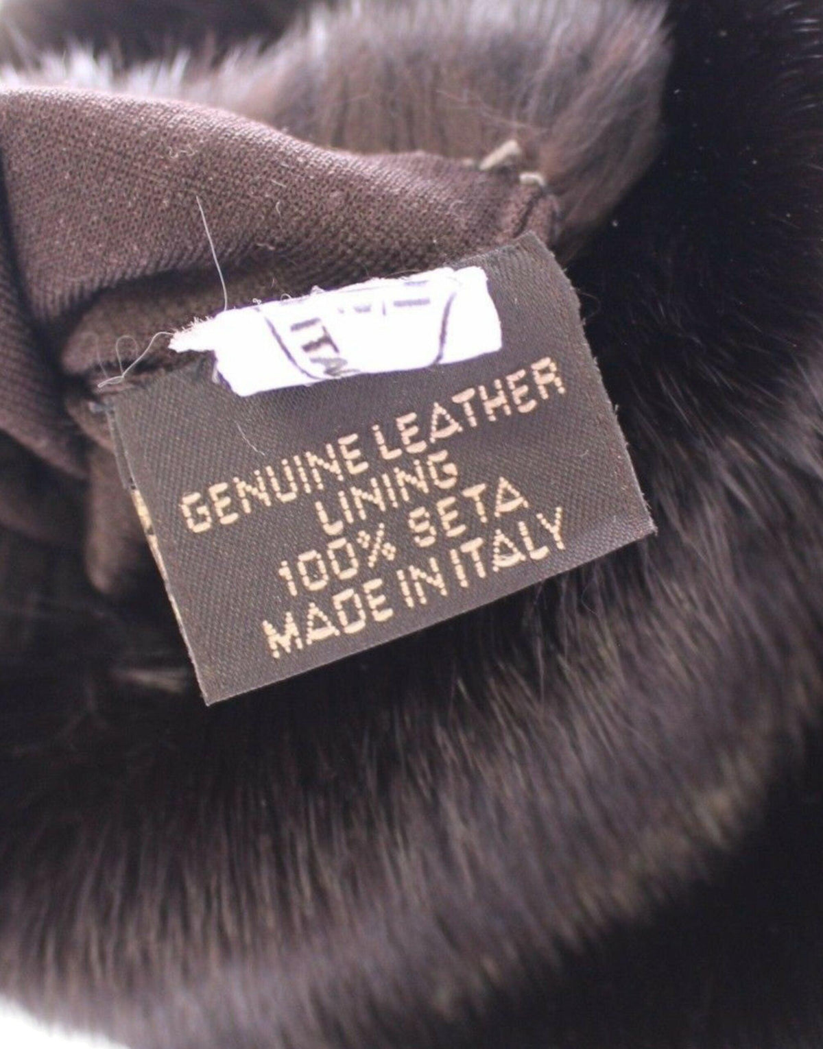 4354434 - PreLoved & Luxe