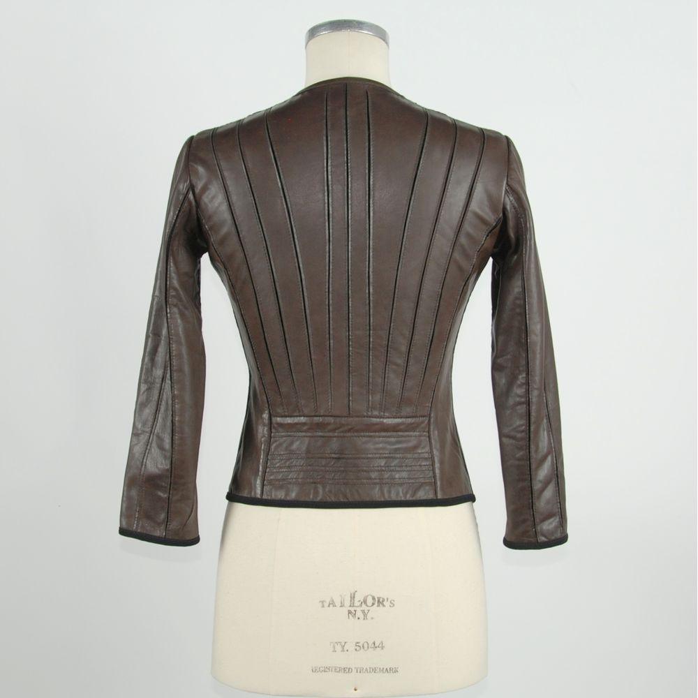 4526748 - PreLoved & Luxe